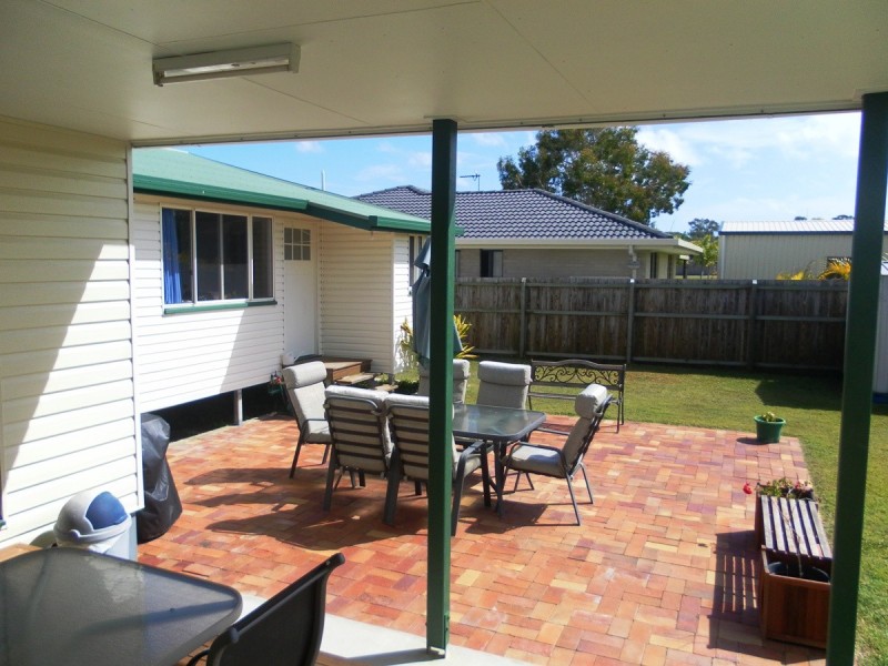 26 Ladbroke Crescent, Urangan QLD 4655