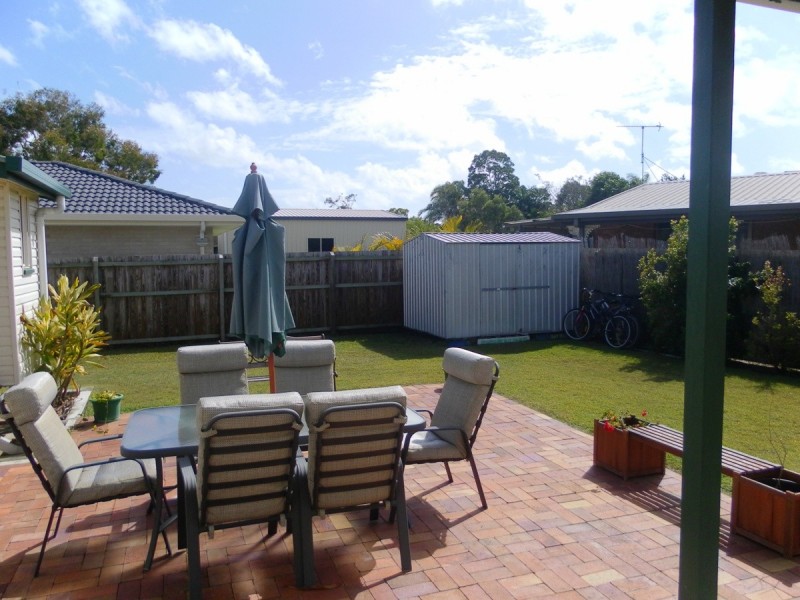 26 Ladbroke Crescent, Urangan QLD 4655