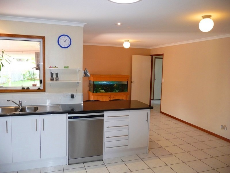 64 Corfield Street, Point Vernon QLD 4655