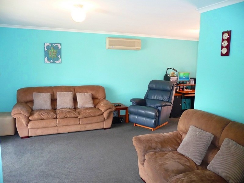 64 Corfield Street, Point Vernon QLD 4655