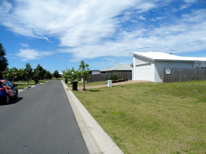 37 Fraser Waters Parade, Toogoom QLD 4655