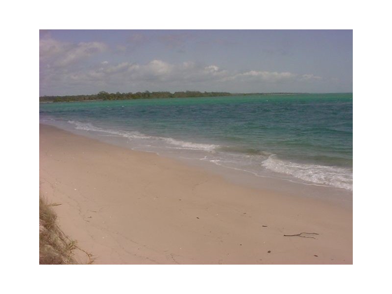 37 Fraser Waters Parade, Toogoom QLD 4655