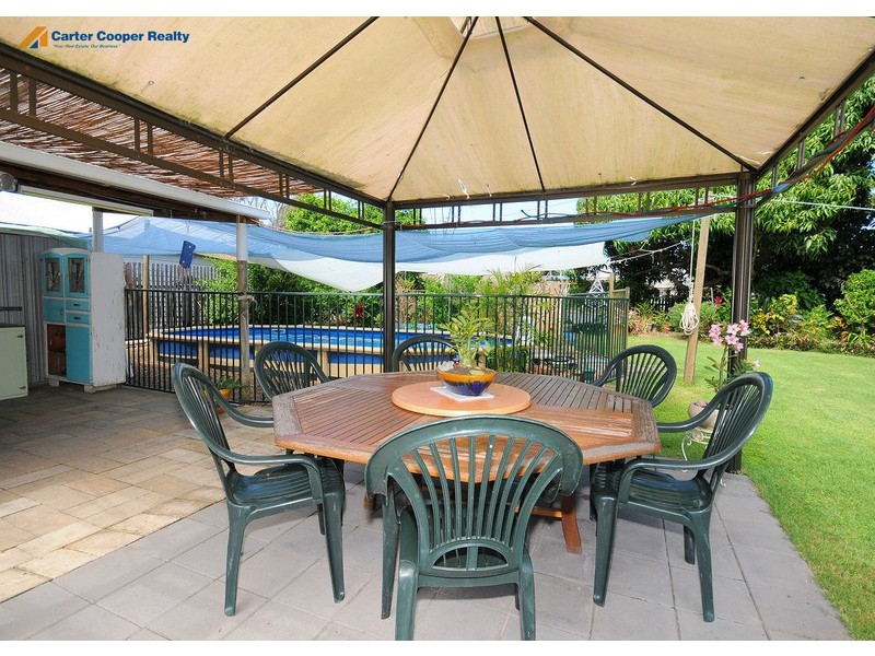 21 Kent Street, Urangan QLD 4655