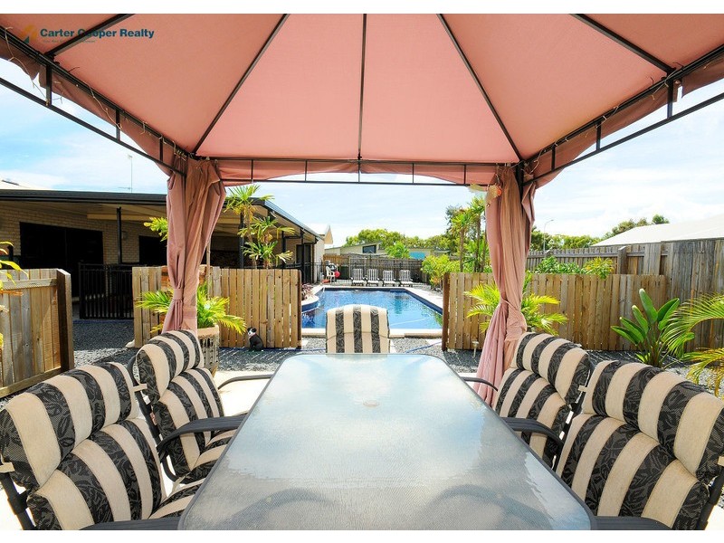 7 Amstal Ave, Wondunna QLD 4655