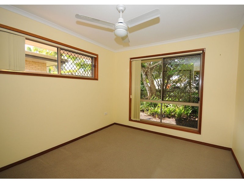 7 Snow Street, Torquay QLD 4655