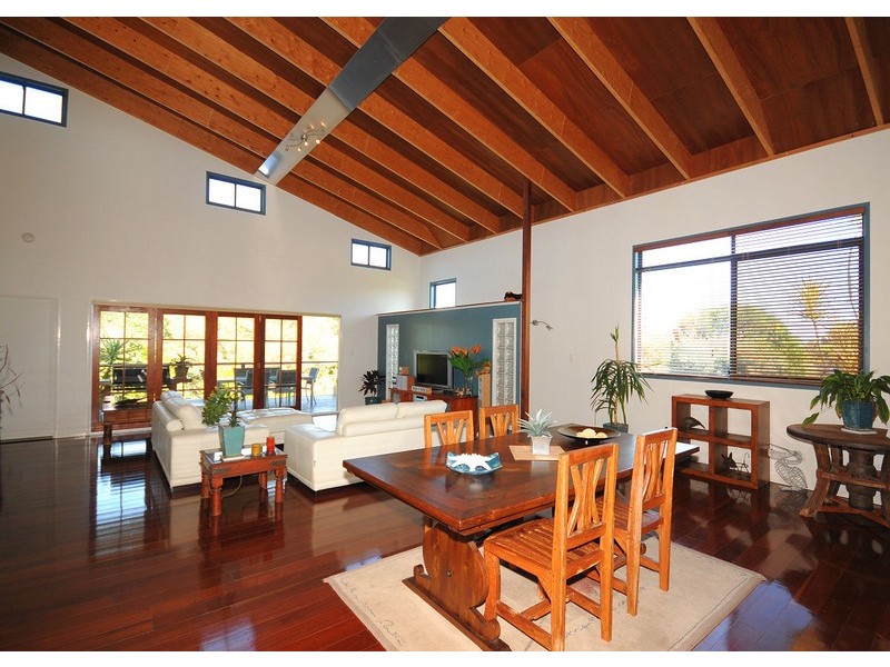 75 Gundesen Drive, Urraween QLD 4655