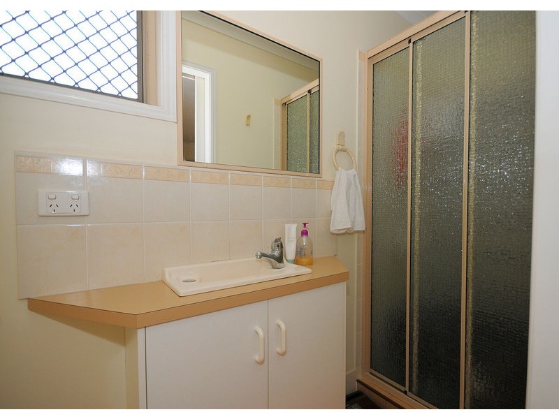 41 Vanda Street, Urangan QLD 4655