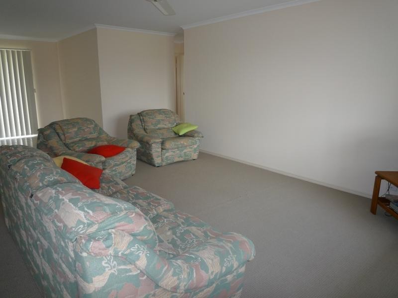 4 Sirius Court, Eli Waters QLD 4655