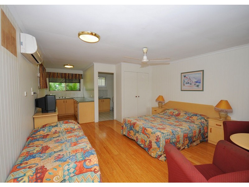 7/1 Shell Street, Urangan QLD 4655