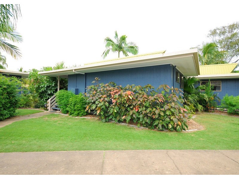 8/1 Shell Street, Urangan QLD 4655