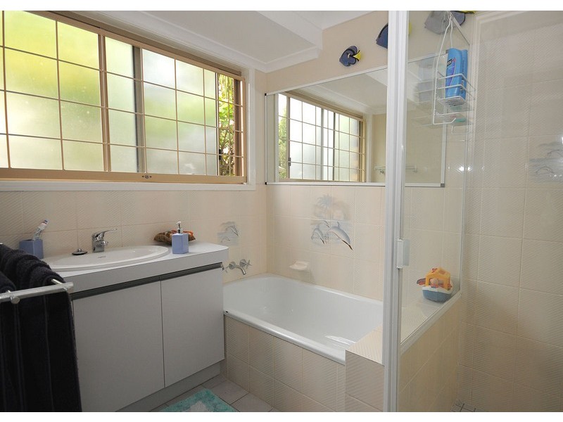 76 Winchelsea Street, Pialba QLD 4655