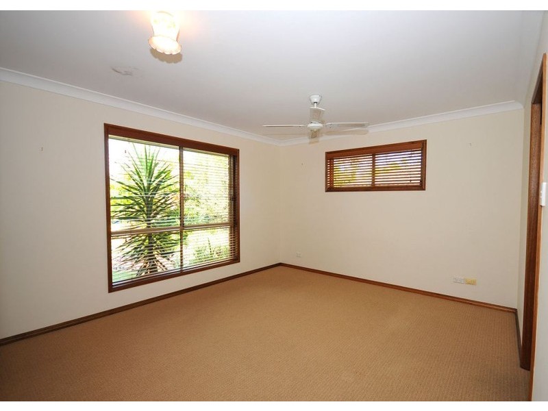 5 Wattlebird Lane, Eli Waters QLD 4655