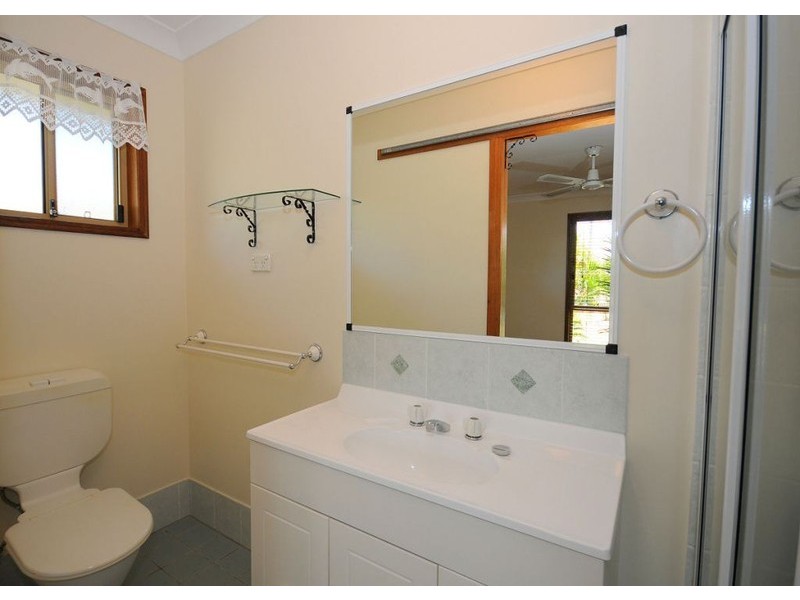 5 Wattlebird Lane, Eli Waters QLD 4655