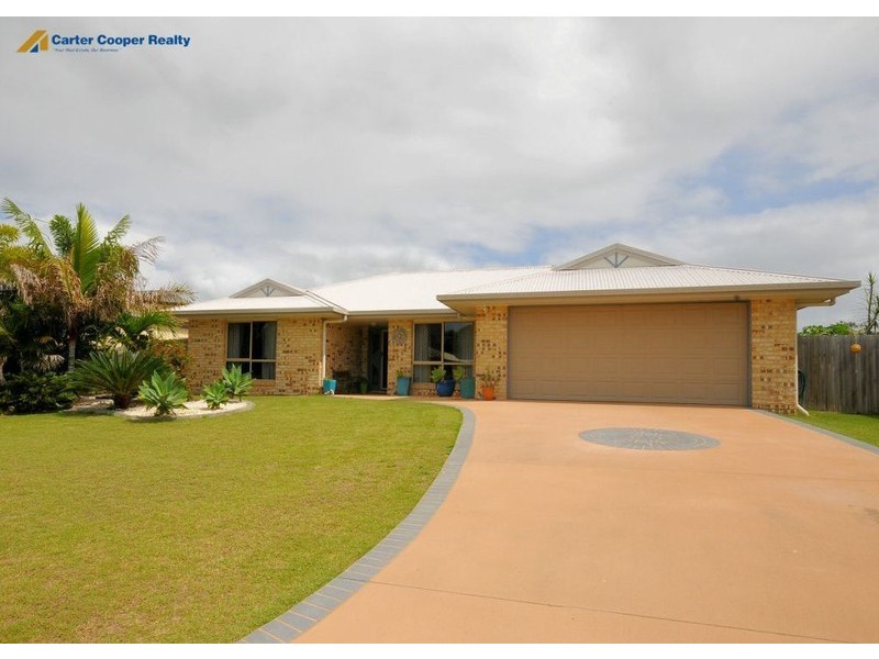 10 Seaside Circuit, Toogoom QLD 4655