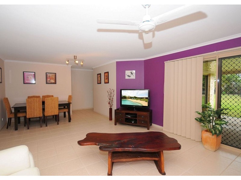 10 Seaside Circuit, Toogoom QLD 4655