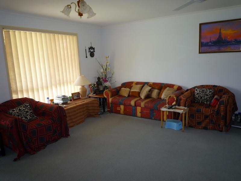 124 Pulgul Street, Urangan QLD 4655