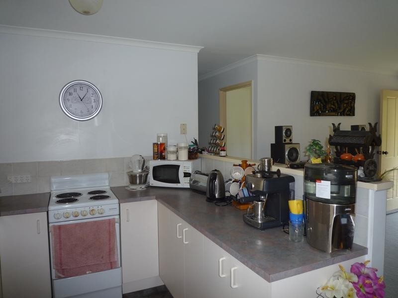124 Pulgul Street, Urangan QLD 4655