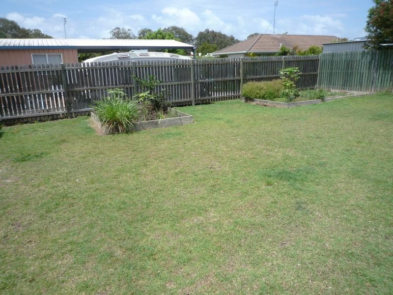 124 Pulgul Street, Urangan QLD 4655