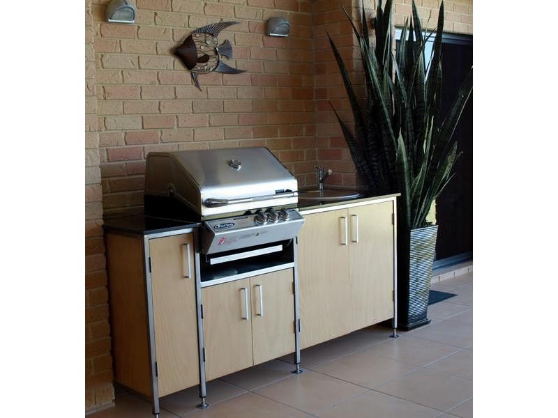 27 Pelican Avenue, Booral QLD 4655