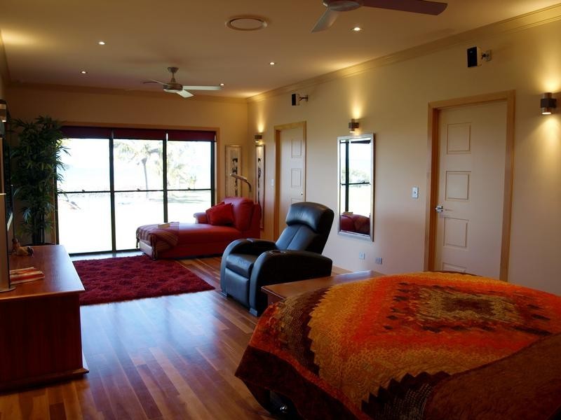 27 Pelican Avenue, Hervey Bay QLD 4655