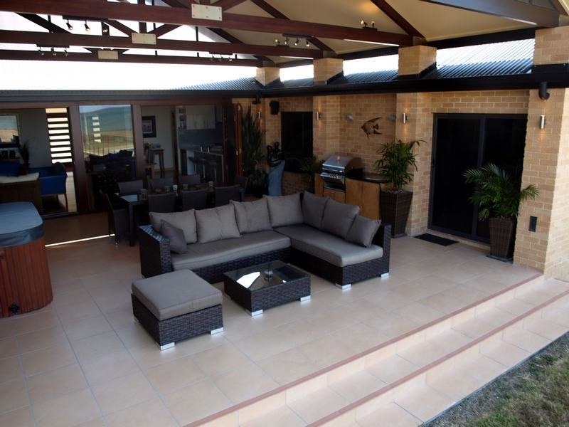 27 Pelican Avenue, Booral QLD 4655