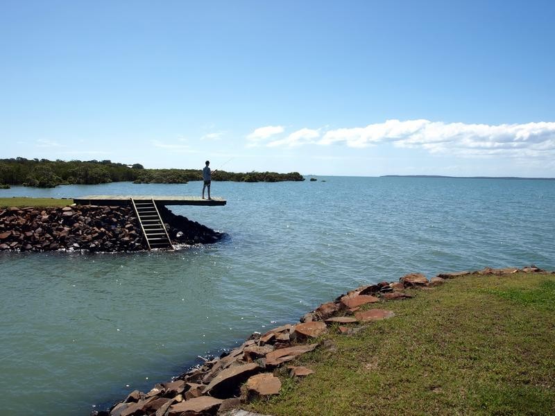 27 Pelican Avenue, Booral QLD 4655