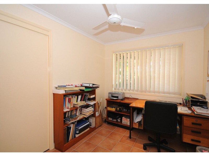 757 Boat Harbour Drive, Urangan QLD 4655