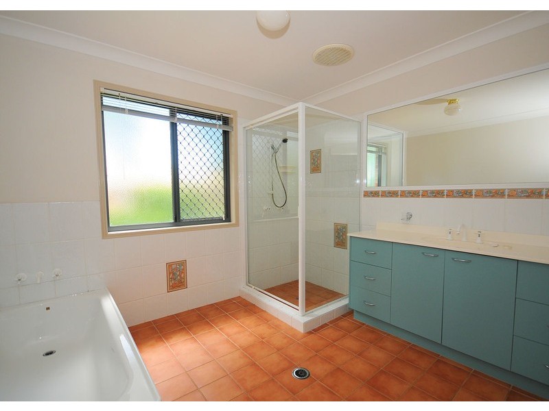 22 Meadow Drive, Dundowran Beach QLD 4655