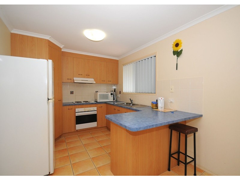 6 Cassia Avenue, Scarness QLD 4655