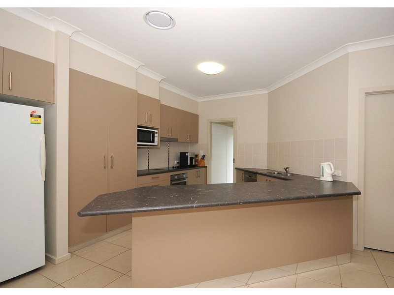 13 Brypat Close, Burrum Heads QLD 4659