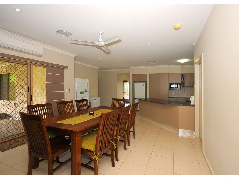 13 Brypat Close, Burrum Heads QLD 4659