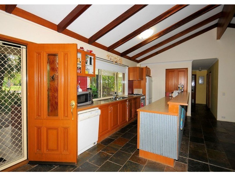 32 Palmwood Drive, Dundowran Beach QLD 4655