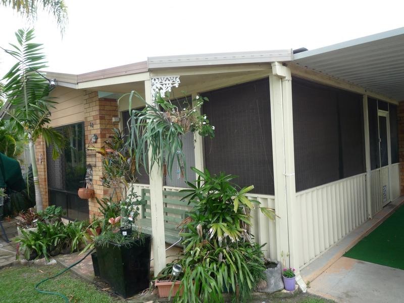 63 Pulgul Street, Urangan QLD 4655
