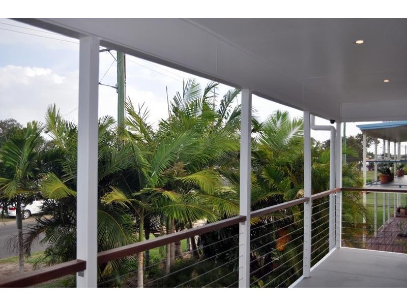 127 Pulgul Street, Urangan QLD 4655
