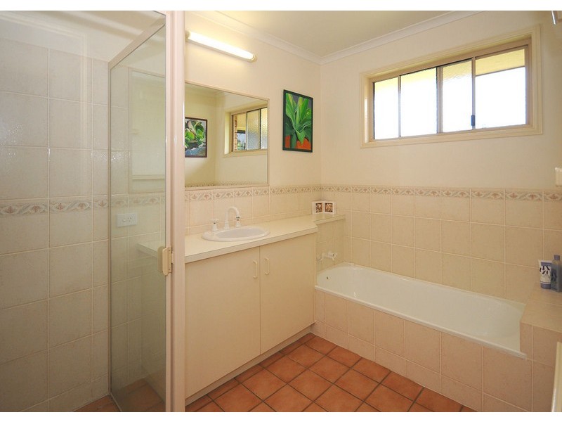 132 Kingfisher Parade, Toogoom QLD 4655