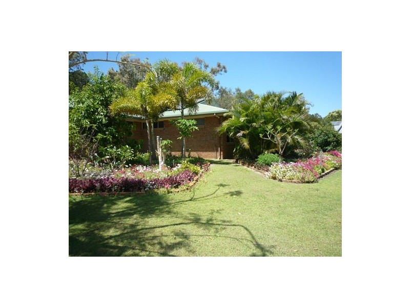 132 Kingfisher Parade, Toogoom QLD 4655