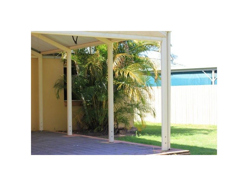 6 Lester Crescent, Torquay QLD 4655