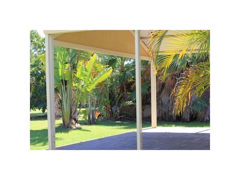 6 Lester Crescent, Torquay QLD 4655