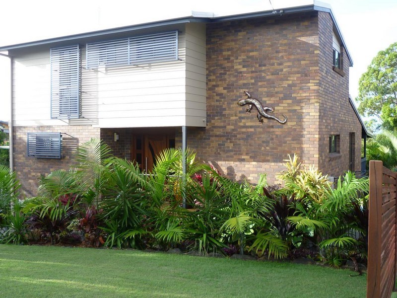 22 Moonbi Street, Scarness QLD 4655