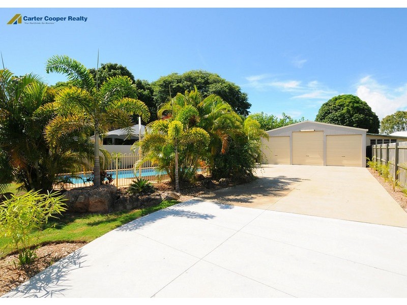 39 Shell Street, Urangan QLD 4655