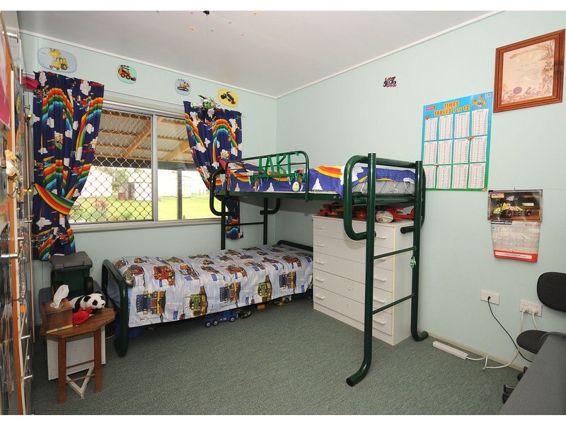 1 Tanzi  Place, Sunshine Acres QLD 4655