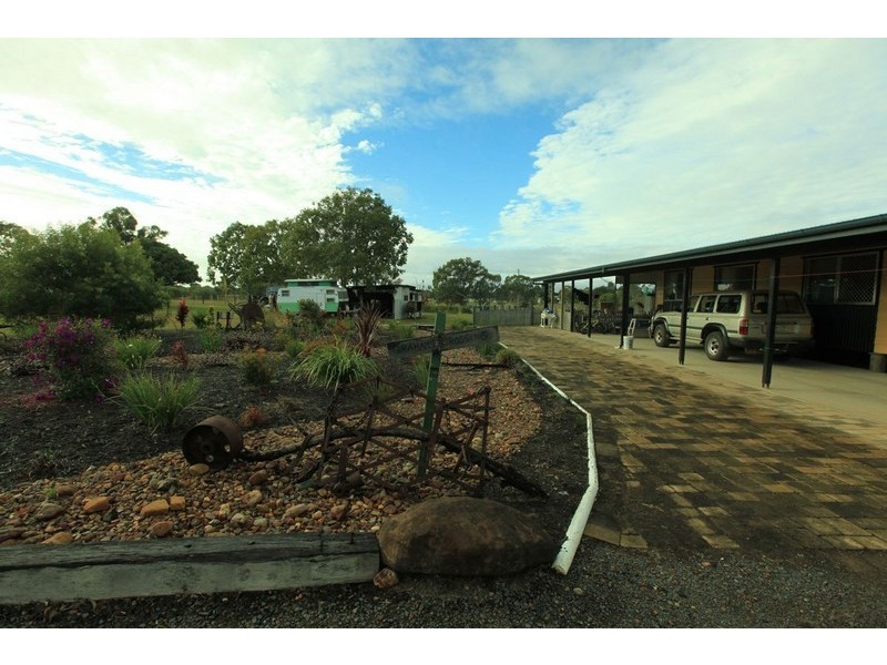 1 Tanzi  Place, Sunshine Acres QLD 4655