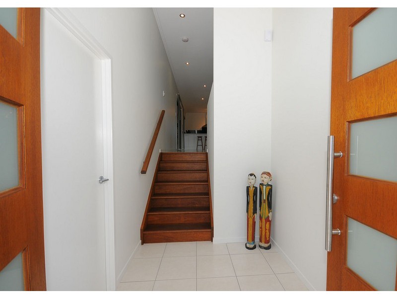 13 Cumberland Court, Point Vernon QLD 4655