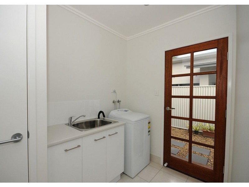 13 Cumberland Court, Point Vernon QLD 4655