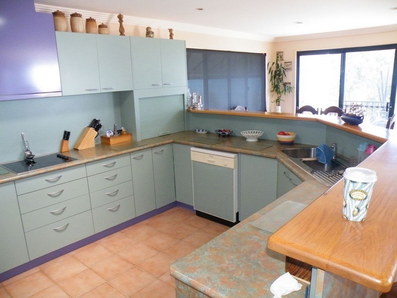 90 Esplanade, Point Vernon QLD 4655