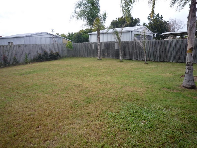 32 Bunker Avenue, Urraween QLD 4655