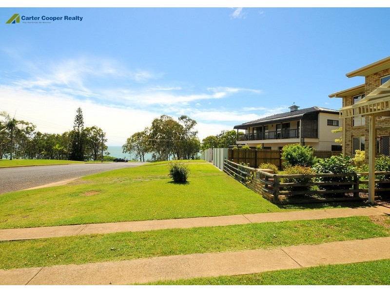 8 Wattle Street, Point Vernon QLD 4655