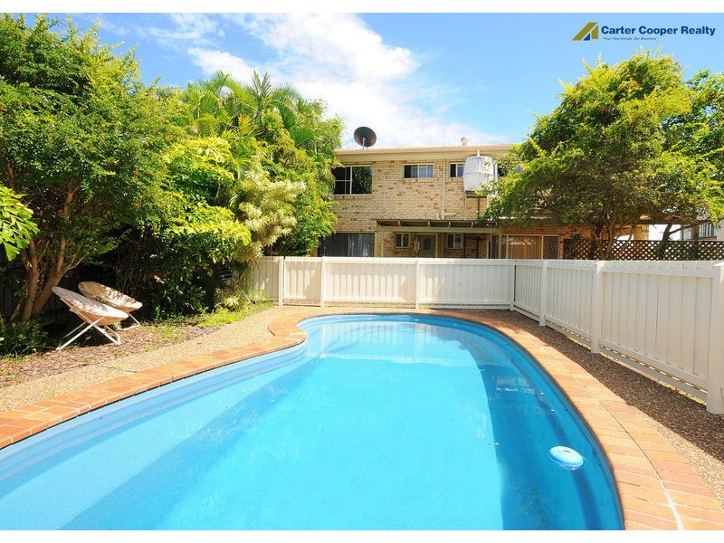 8 Wattle Street, Point Vernon QLD 4655