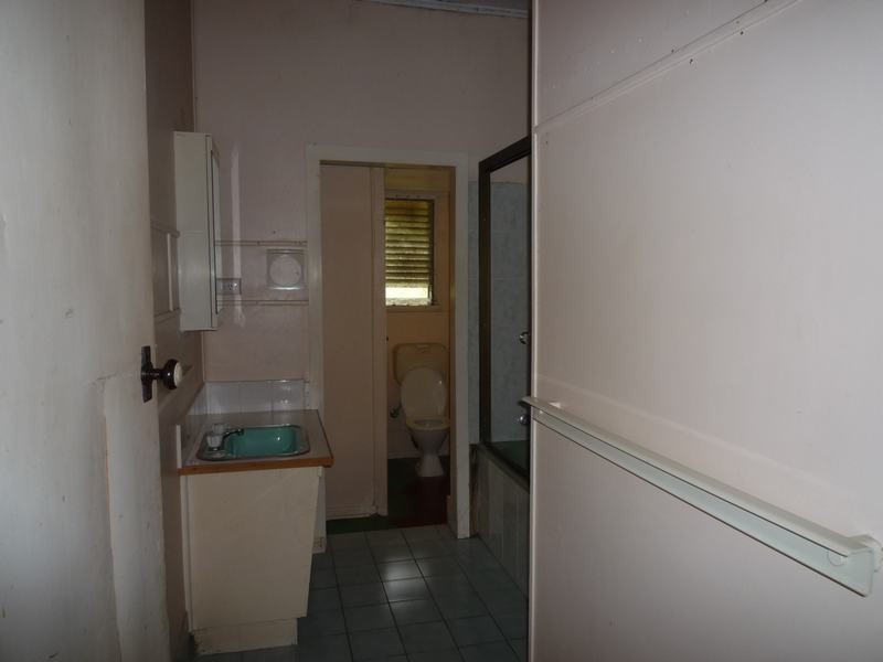 15 Scarborough Street, Scarness QLD 4655