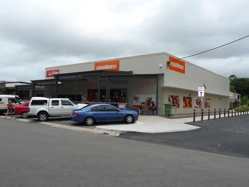 8 Traviston Way, Burrum Heads QLD 4659